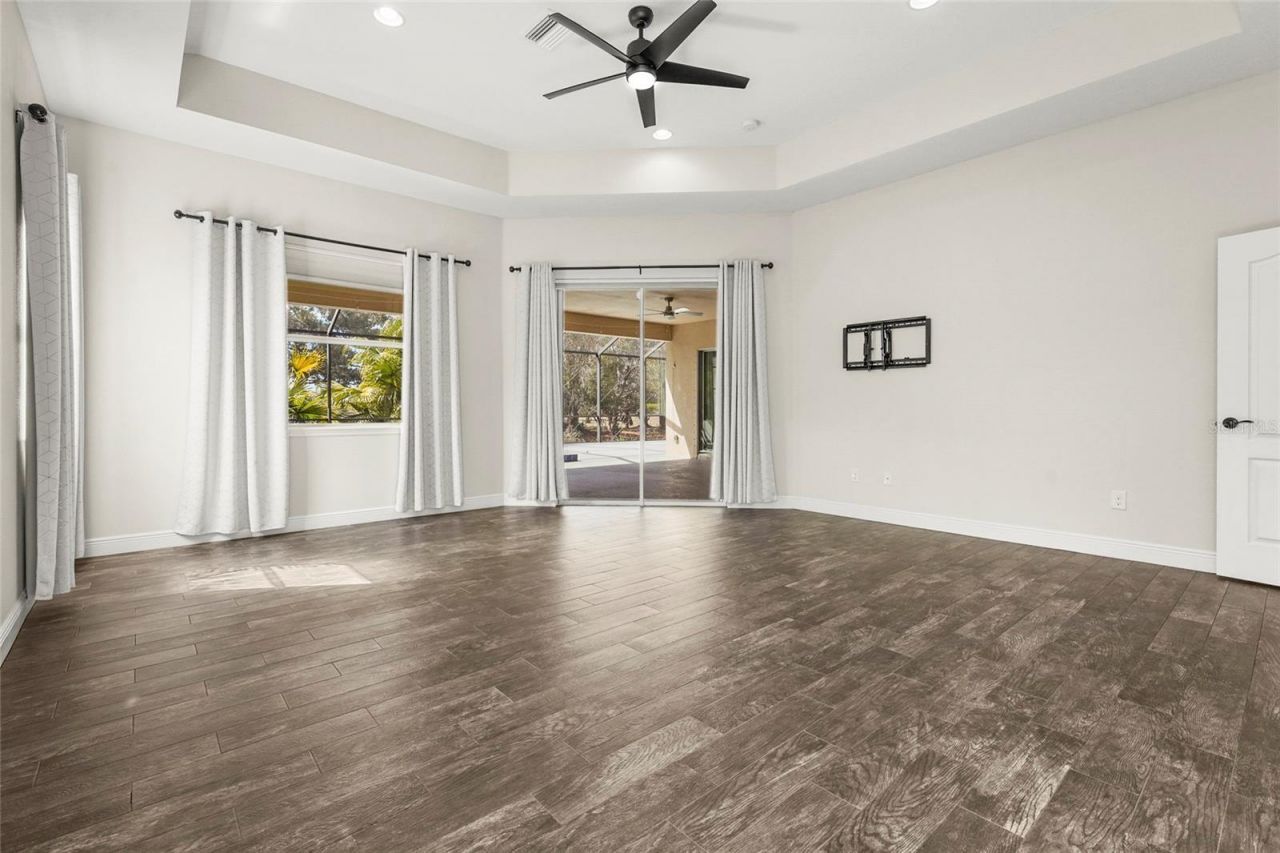 5750 Rock Dove Drive, Sarasota, FL 34241 Photo