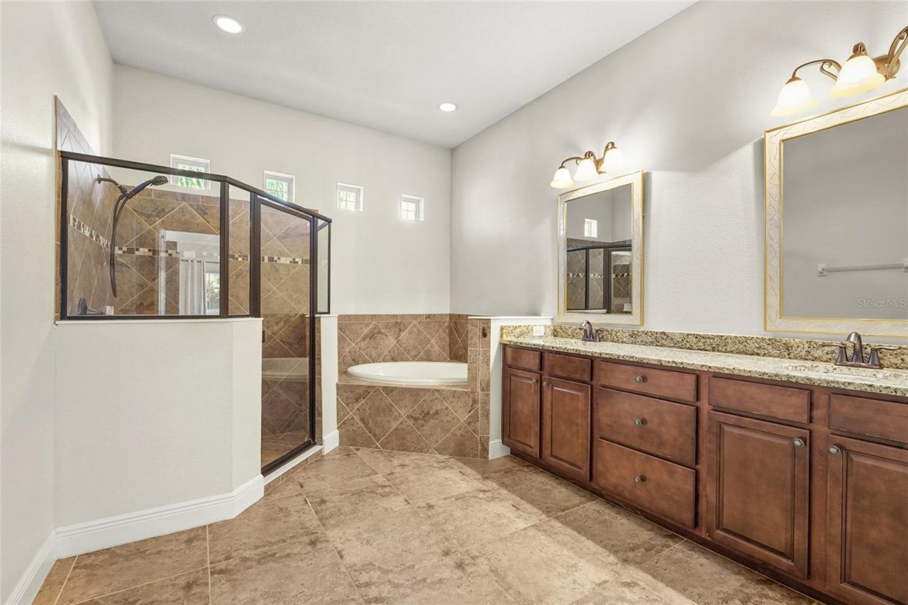 5750 Rock Dove Drive, Sarasota, FL 34241 Photo