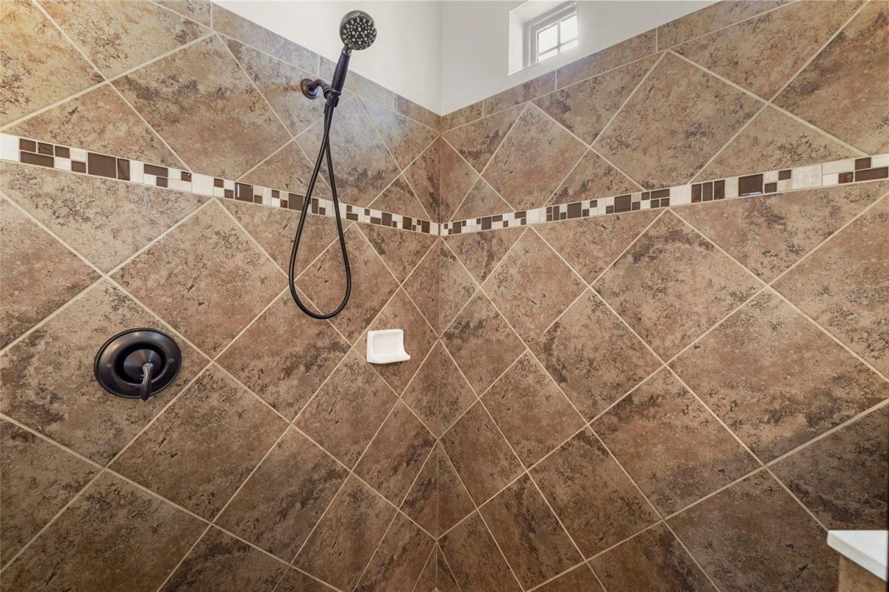 5750 Rock Dove Drive, Sarasota, FL 34241 Photo