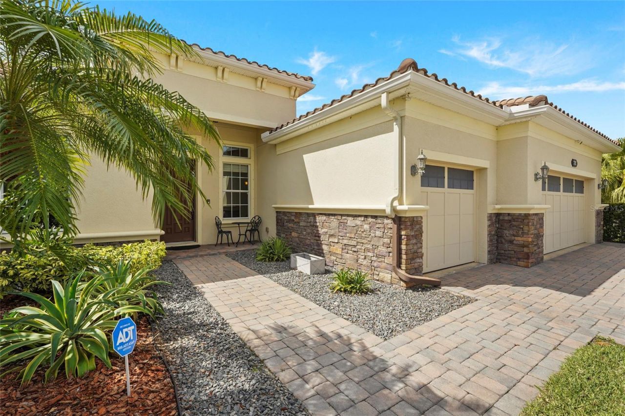 5750 Rock Dove Drive, Sarasota, FL 34241 Photo