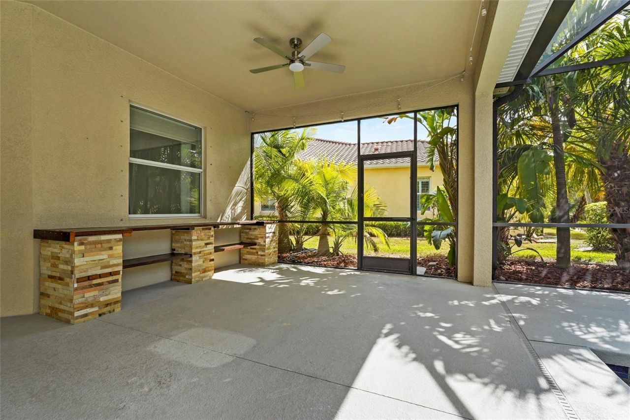 5750 Rock Dove Drive, Sarasota, FL 34241 Photo