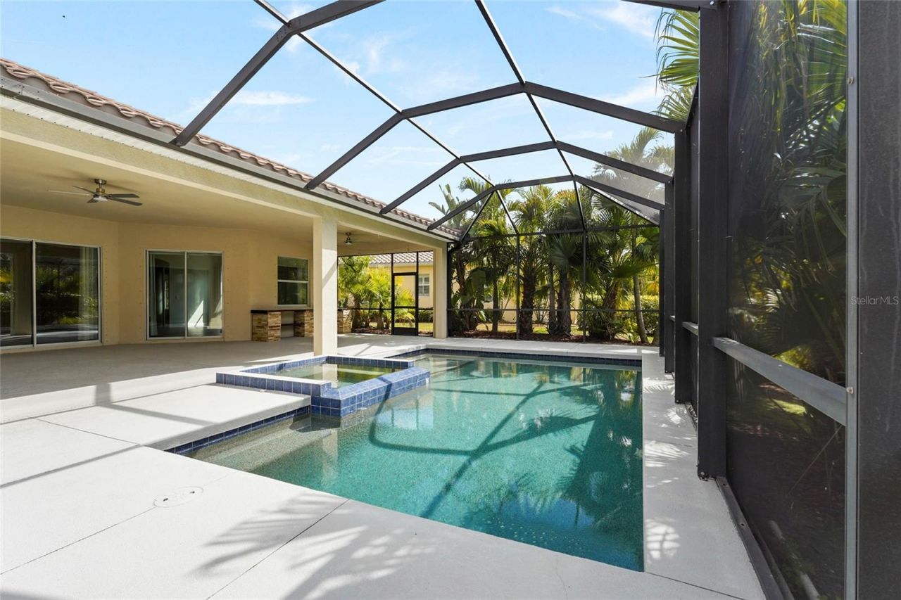 5750 Rock Dove Drive, Sarasota, FL 34241 Photo