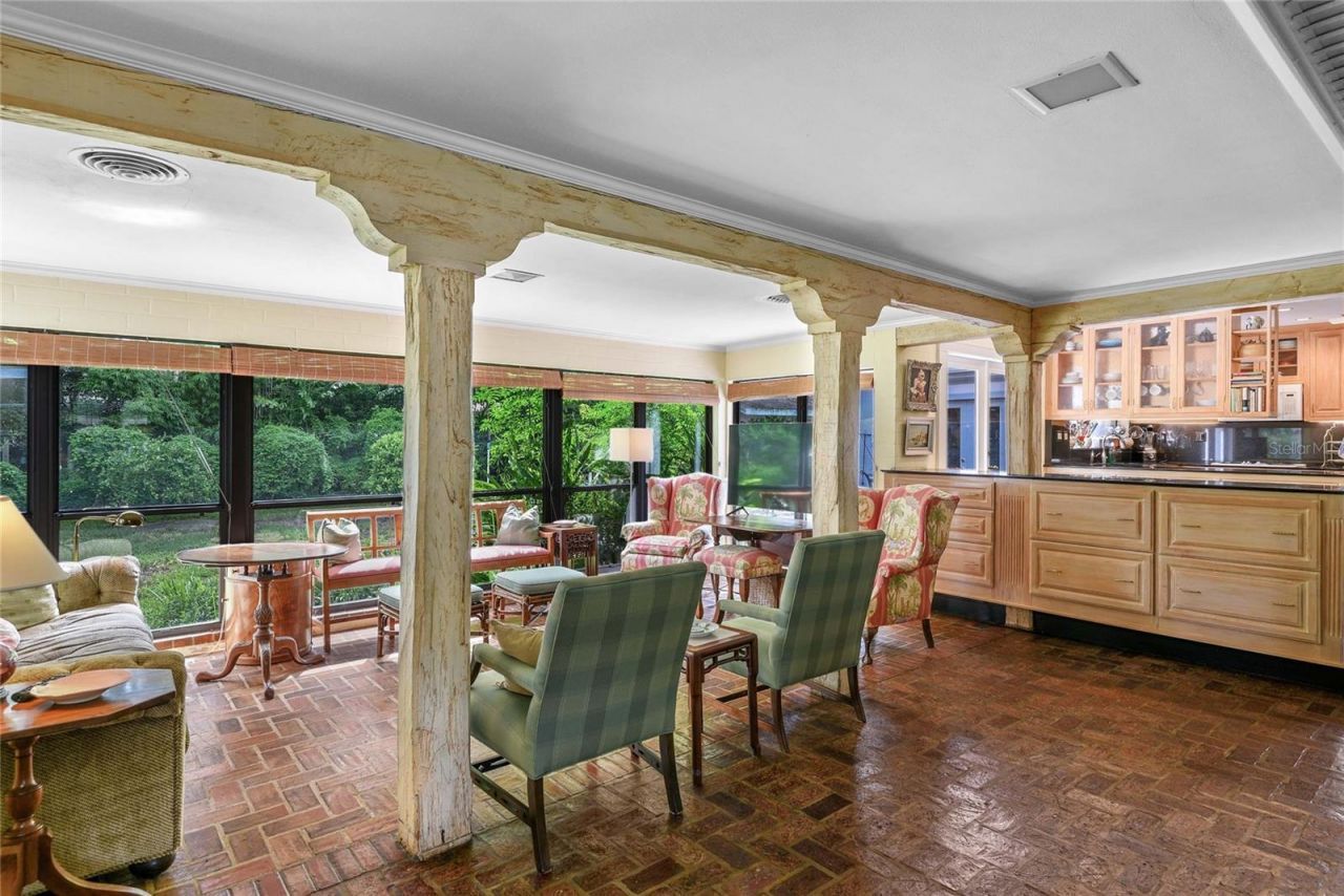 2035 Lake Sue Drive, Orlando, FL 32803 Photo