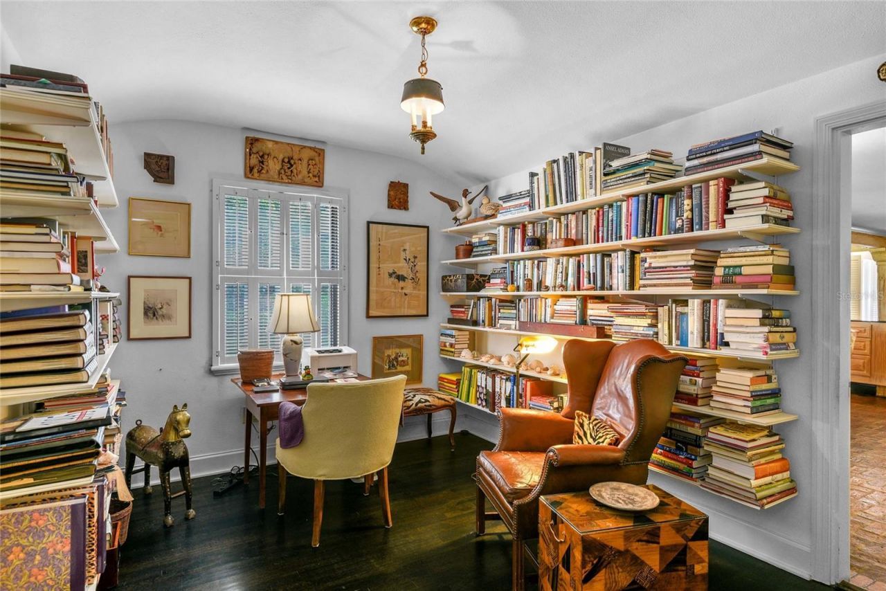 2035 Lake Sue Drive, Orlando, FL 32803 Photo