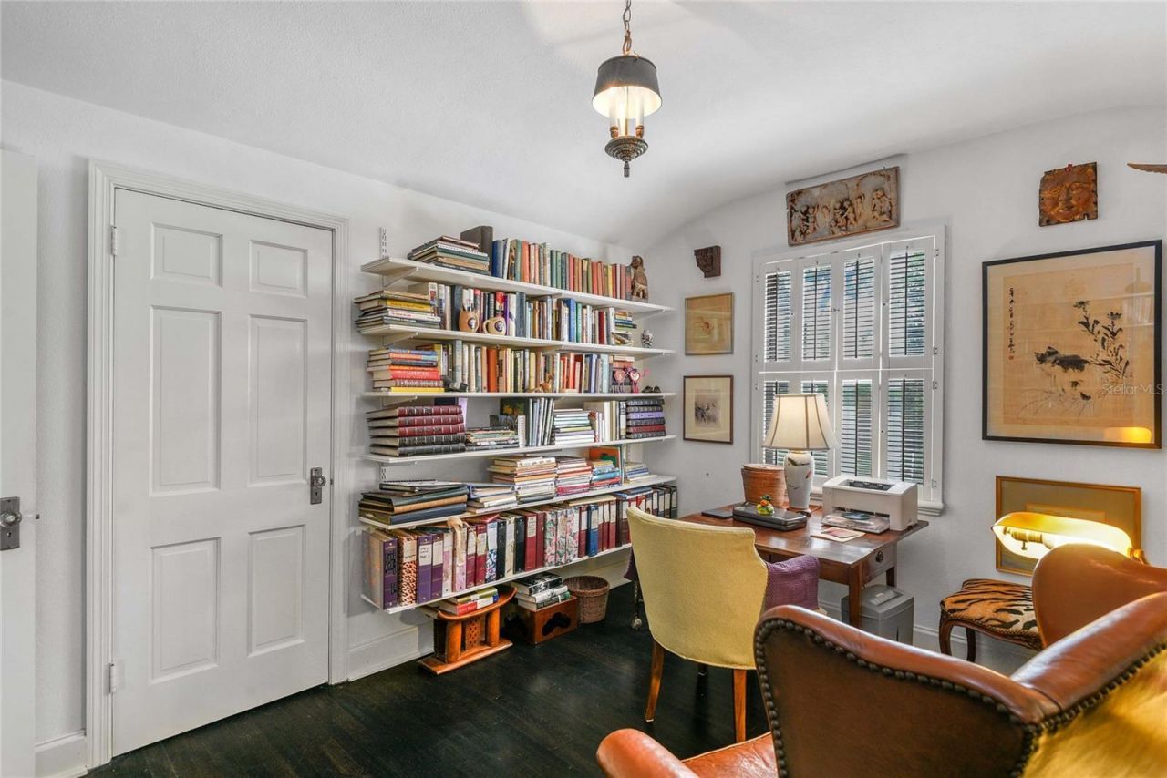 2035 Lake Sue Drive, Orlando, FL 32803 Photo