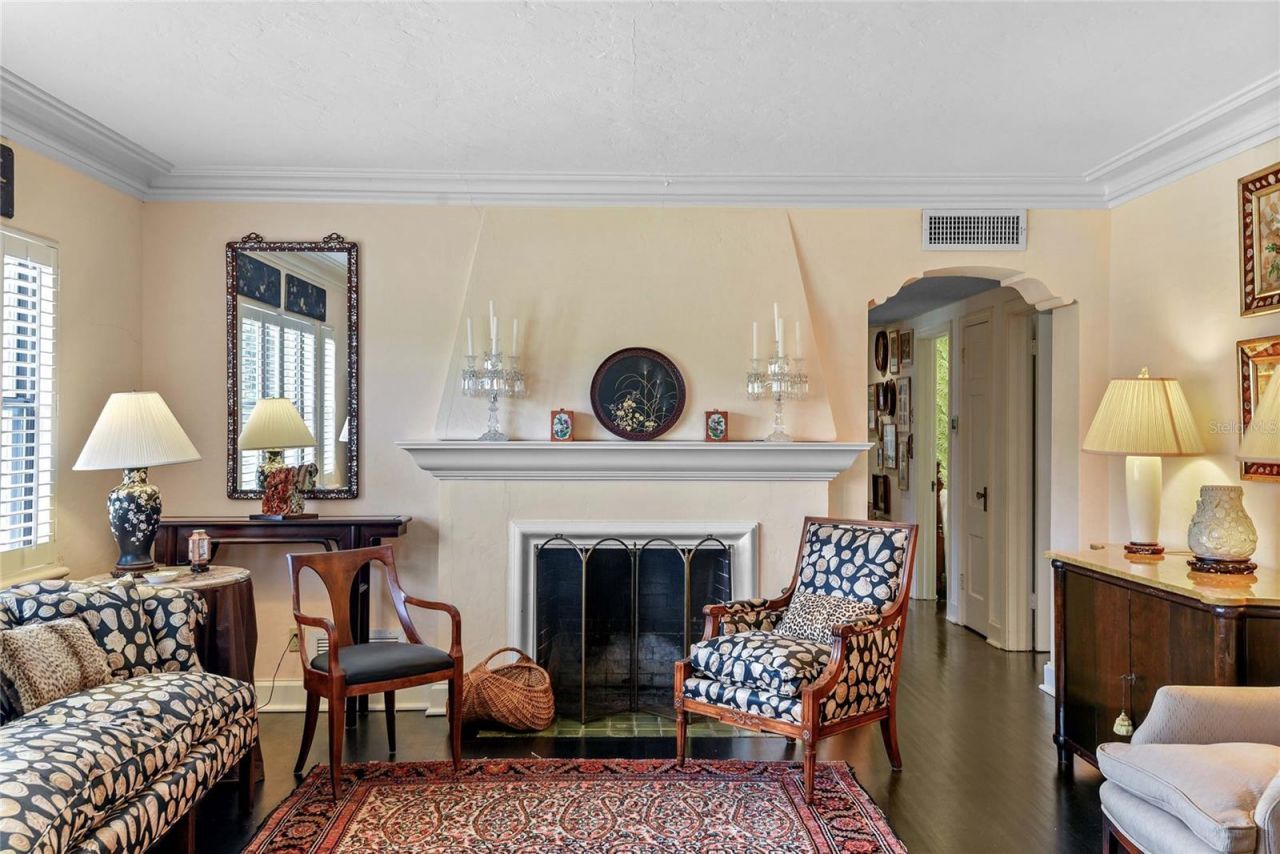 2035 Lake Sue Drive, Orlando, FL 32803 Photo