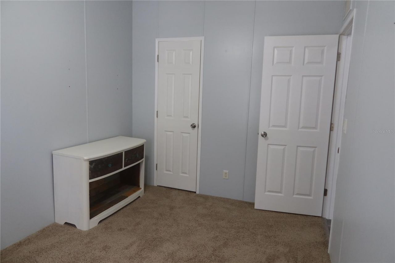 25157 Buttonwood Drive, Astatula, FL 34705 Photo