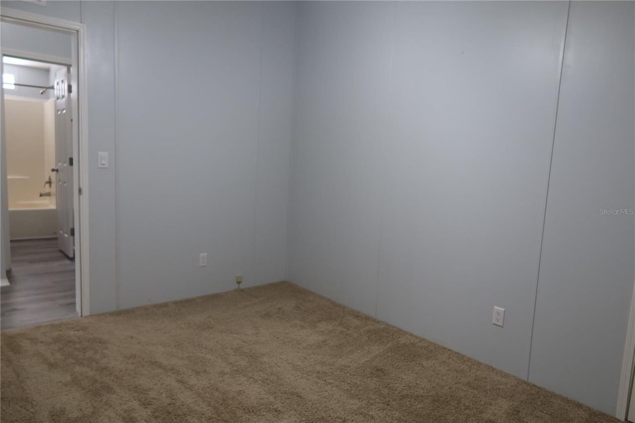 25157 Buttonwood Drive, Astatula, FL 34705 Photo