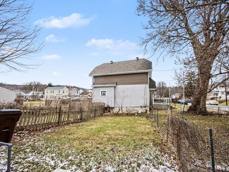 704 W 35th Street, Covington, KY 41015 Photo 13