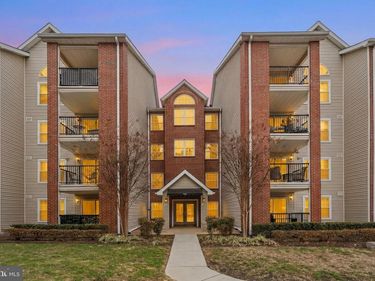 3307 WYNDHAM CIRCLE, Unit 1160, ALEXANDRIA, VA 22302
