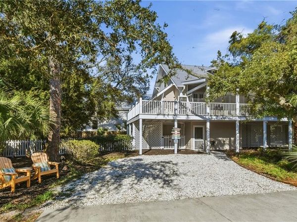 4316 1st Street, St. Simons Island, GA 31522