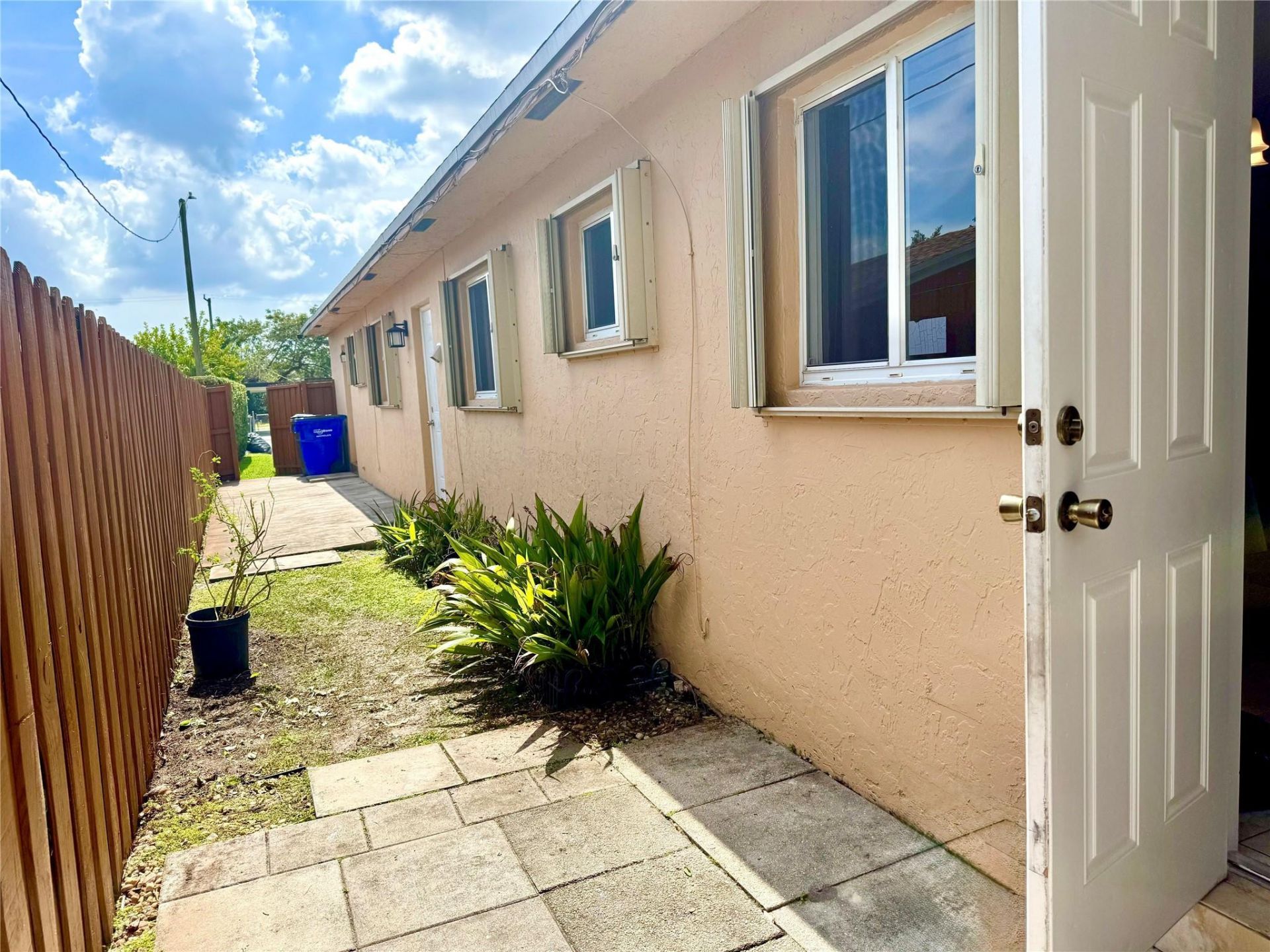 6133 Buchanan Street, Unit 2, Hollywood, FL 33024 Photo