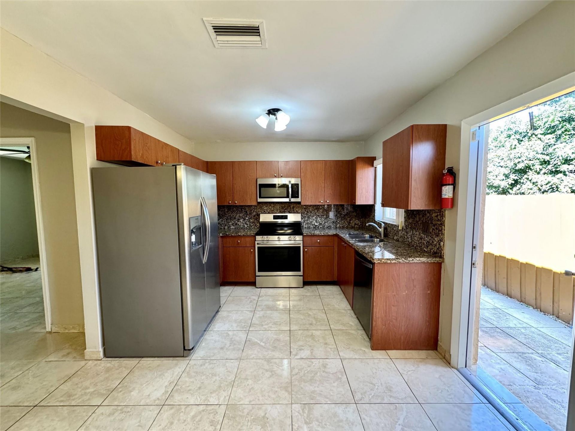 6133 Buchanan Street, Unit 2, Hollywood, FL 33024 Photo