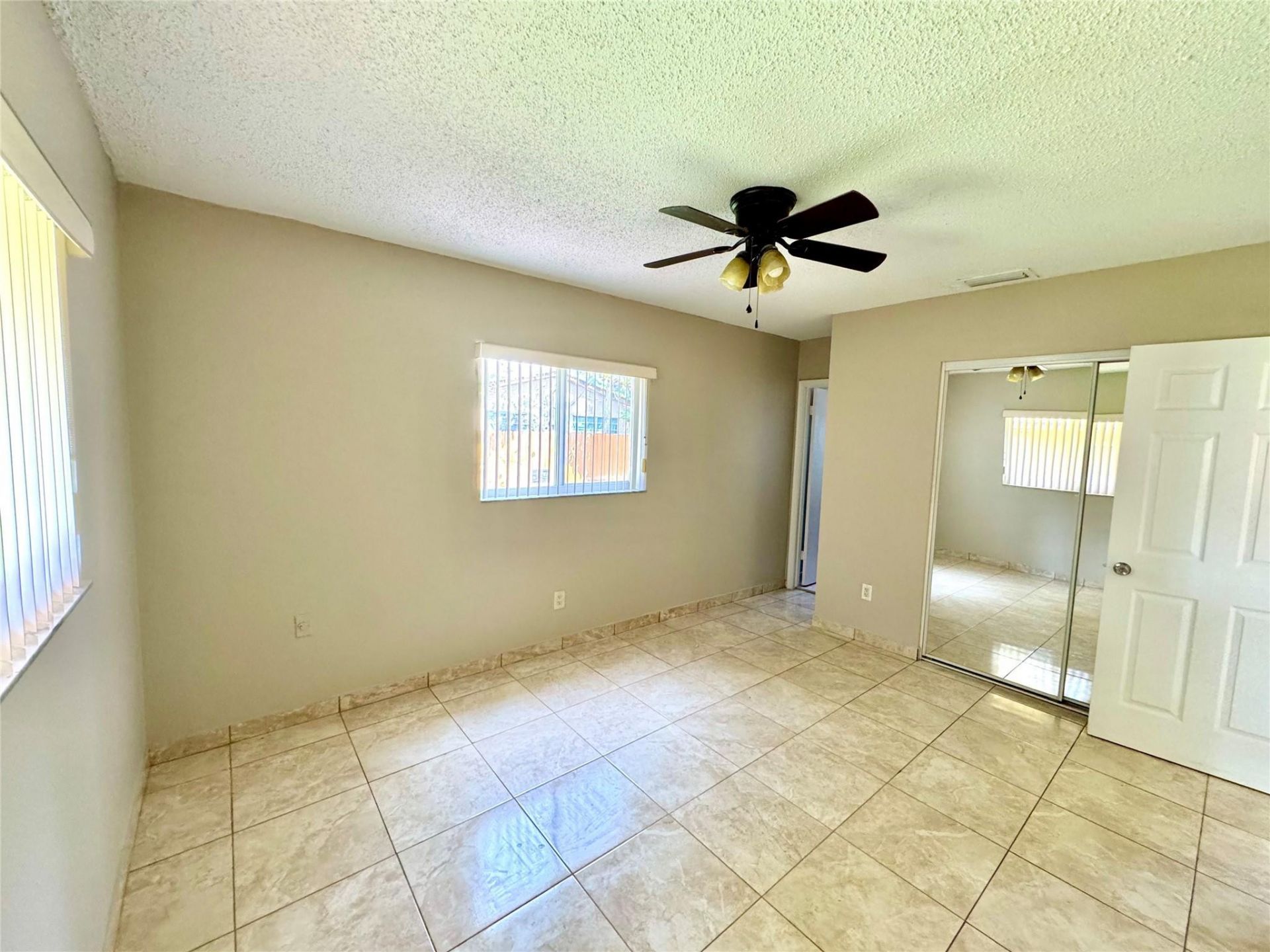 6133 Buchanan Street, Unit 2, Hollywood, FL 33024 Photo