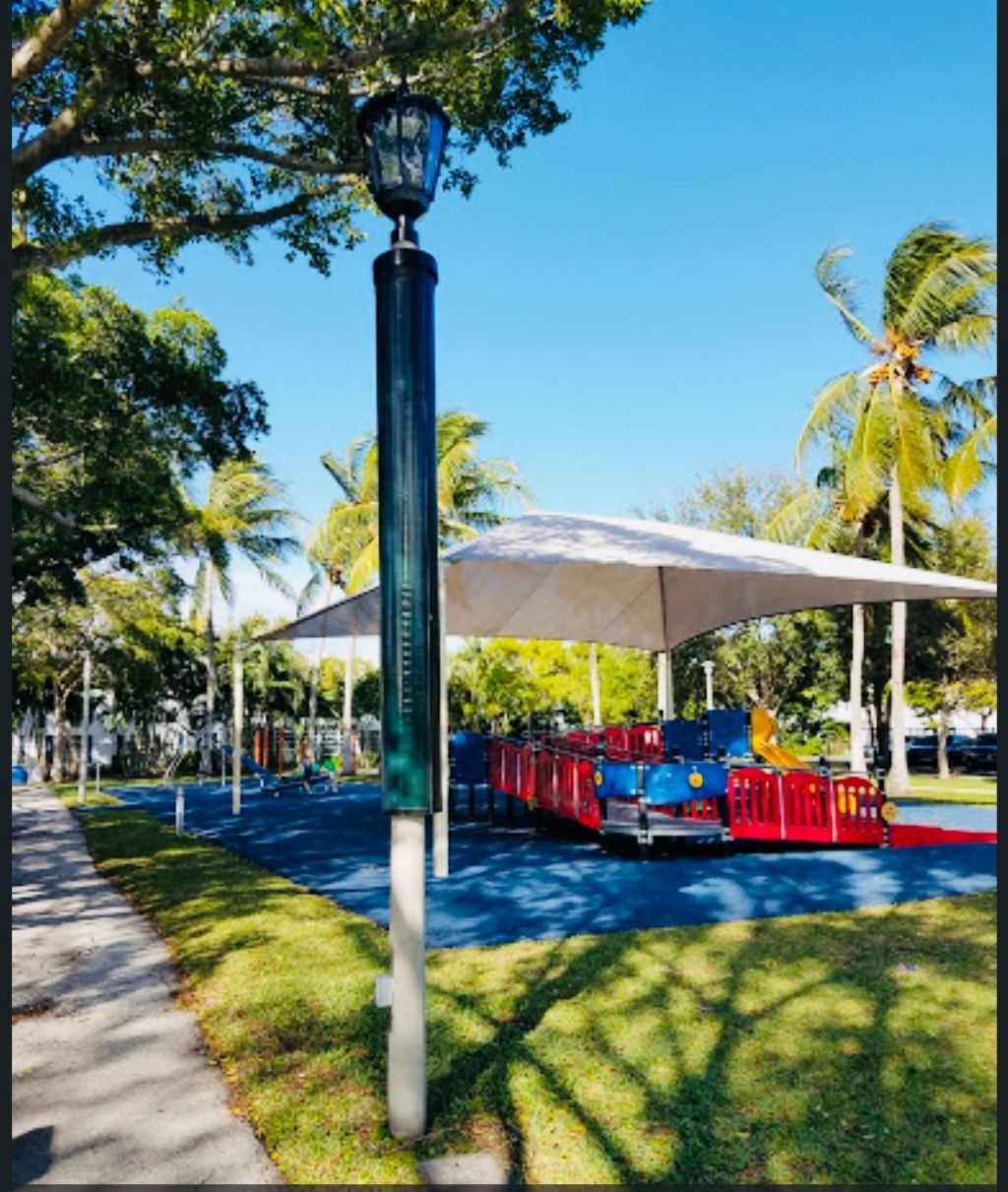 2161 NE 68th Street, Unit 326, Fort Lauderdale, FL 33308 Photo