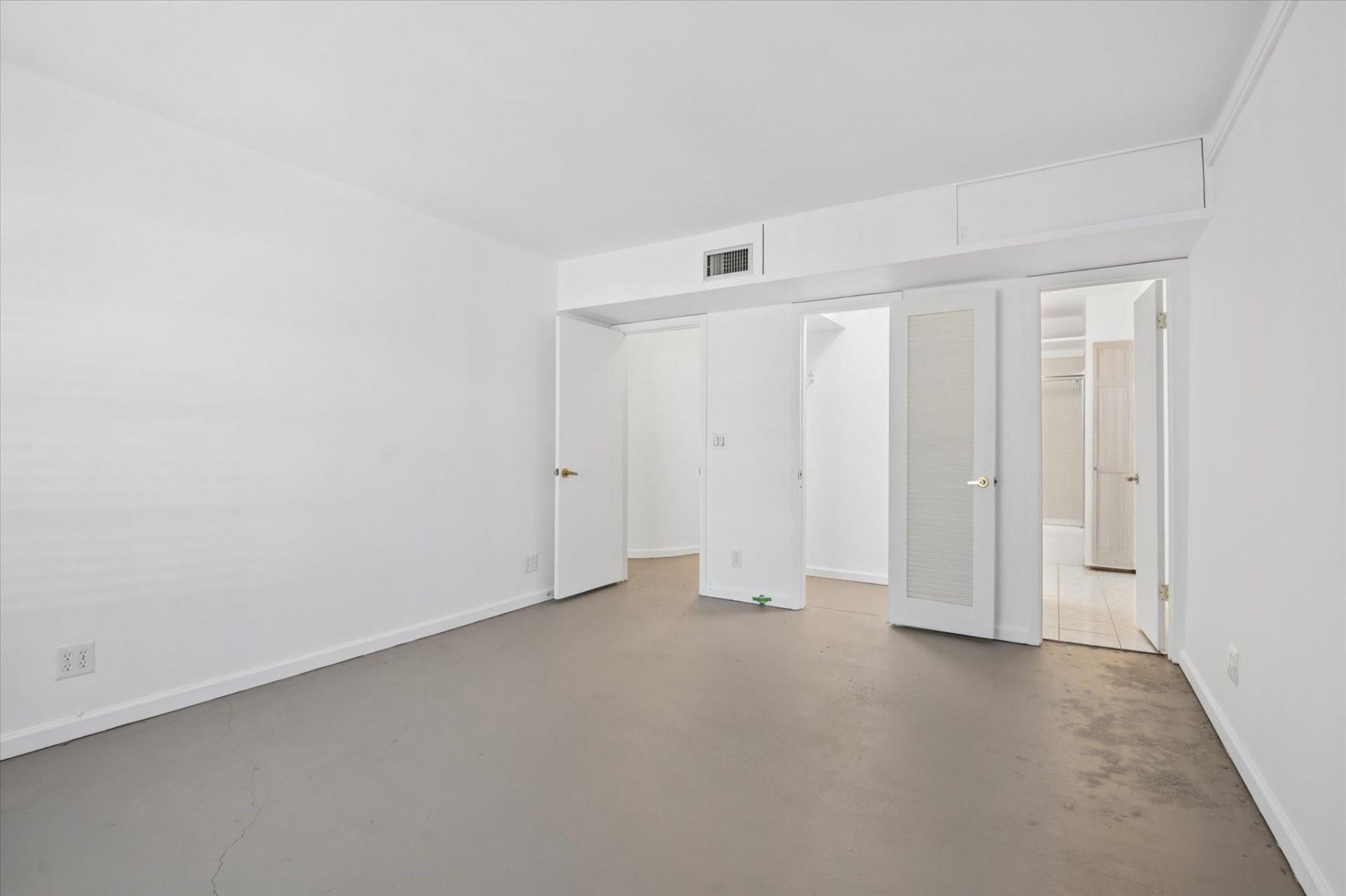 2161 NE 68th Street, Unit 326, Fort Lauderdale, FL 33308 Photo