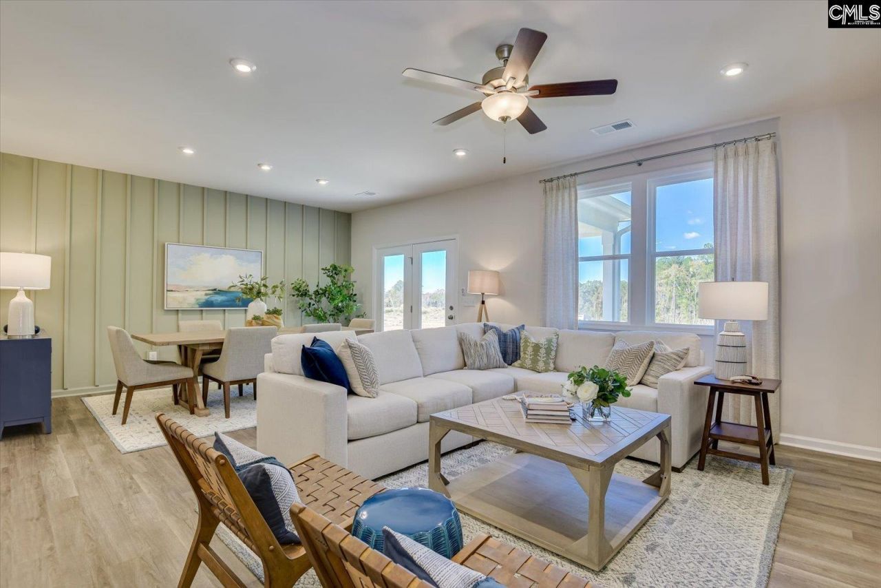 1707 Sweet Meadow Court  Photo 8