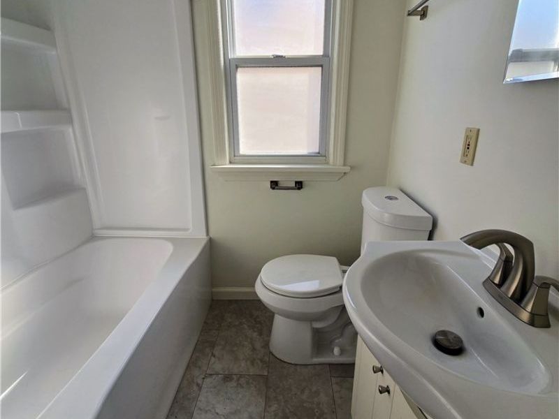 1558 Temple Avenue, Mayfield Heights, OH 44124 Photo 11