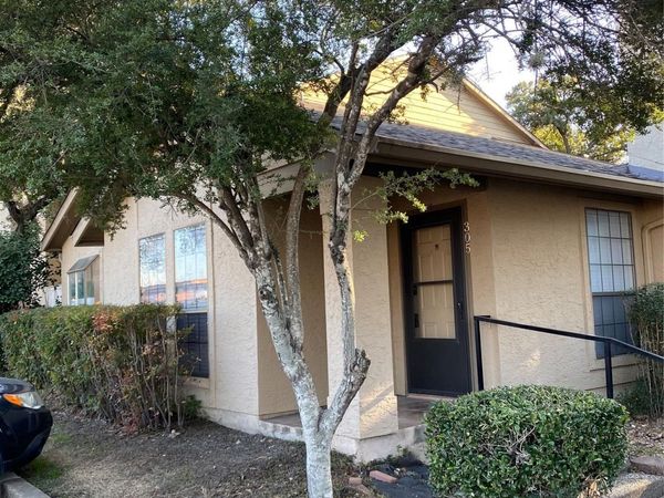 1202 Thorpe LN, Unit 305, San Marcos, TX 78666
