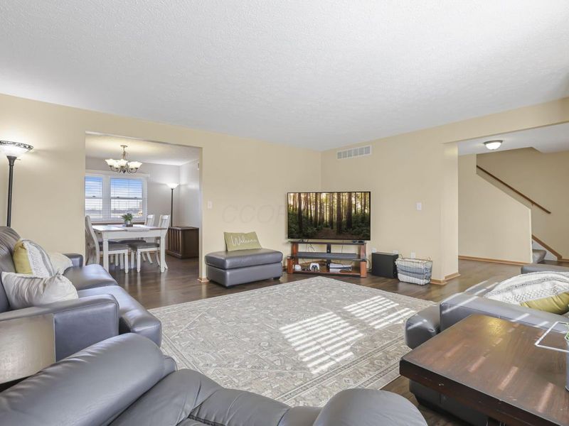 239 Peters Run Court, Commercial Point, OH 43116 Photo 13