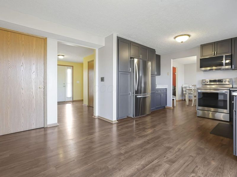 239 Peters Run Court, Commercial Point, OH 43116 Photo 23