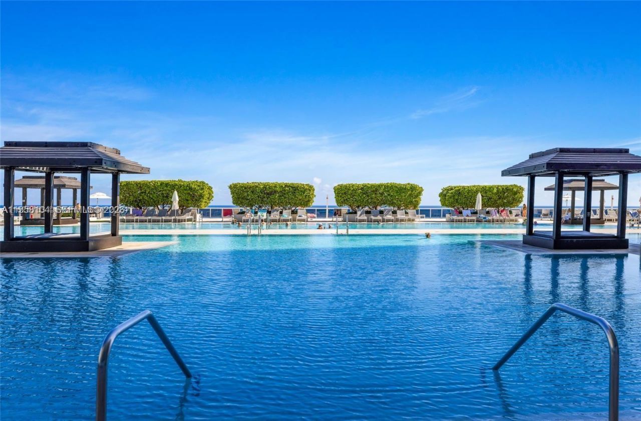 1830 S Ocean Dr (avail April 12,2026), Unit 2209, Hallandale Beach, FL 33009 Photo