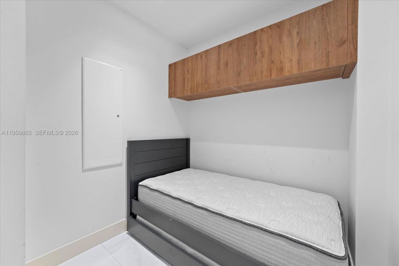 16901 Collins Ave , Unit 2503, Sunny Isles Beach, FL 33160 Photo