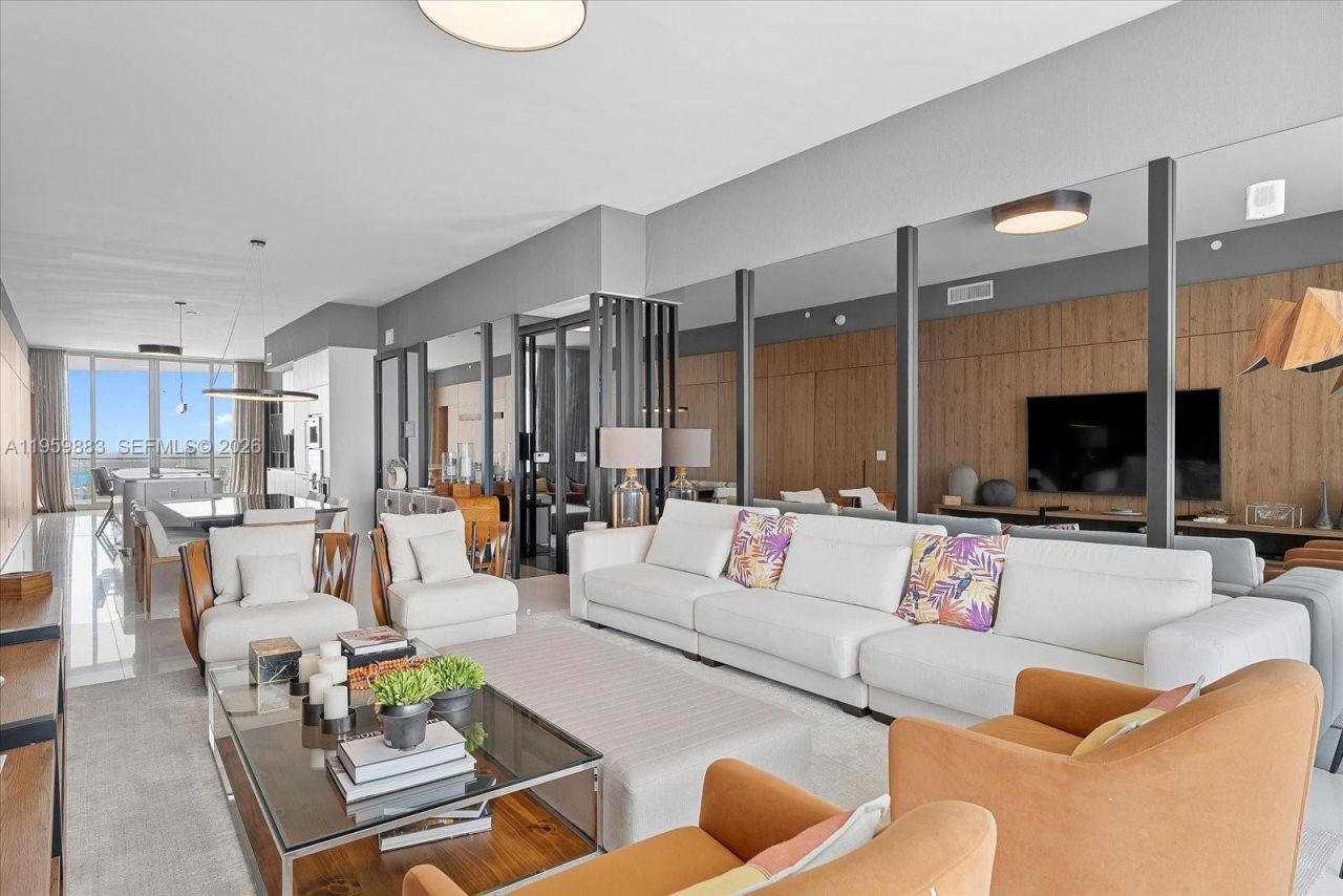 16901 Collins Ave , Unit 2503, Sunny Isles Beach, FL 33160 Photo