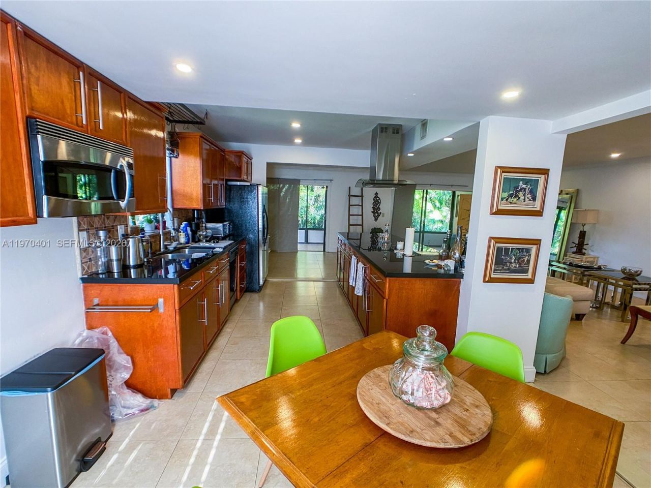 956 Mockingbird Ln, Unit 500, Plantation, FL 33324 Photo