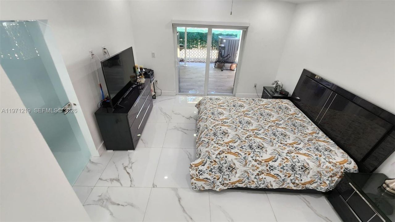 16515 SW 97th St, Miami, FL 33196 Photo