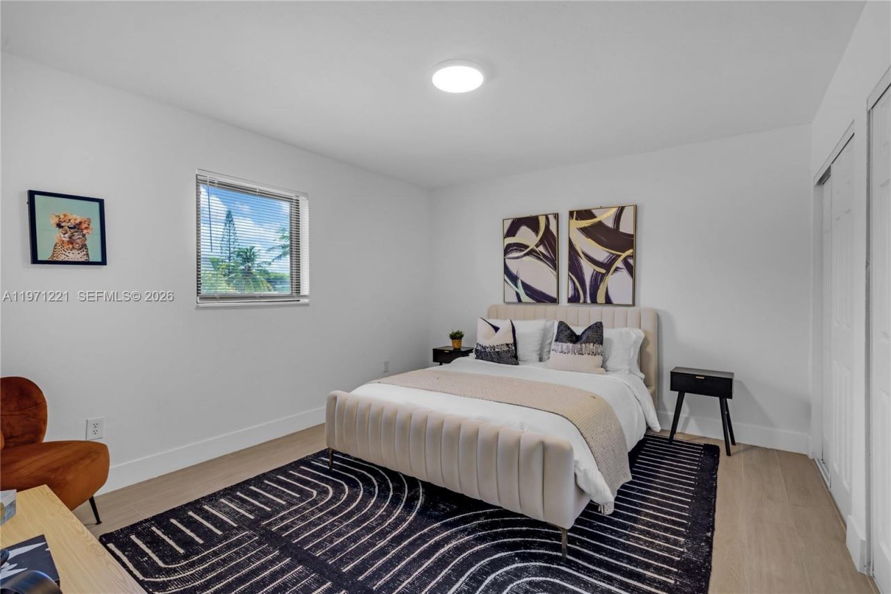 1044 NW 29th St, Miami, FL 33127 Photo