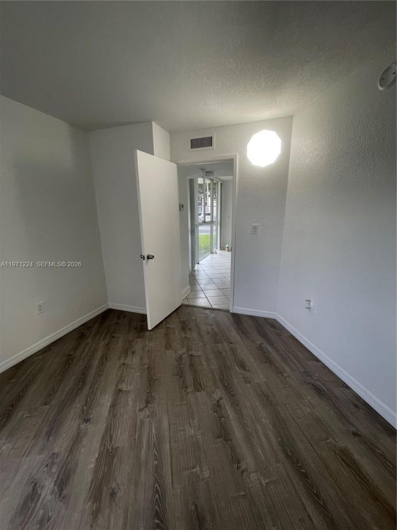 7165 NW 186th St, Unit A104, Hialeah, FL 33015 Photo