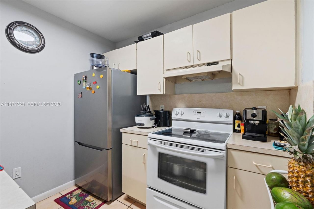 7111 SW 129th Ave , Unit 6, Miami, FL 33183 Photo