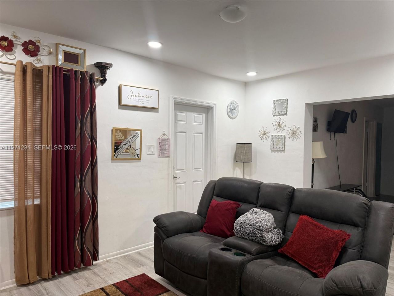 7102 NW 73rd St , Tamarac, FL 33321 Photo