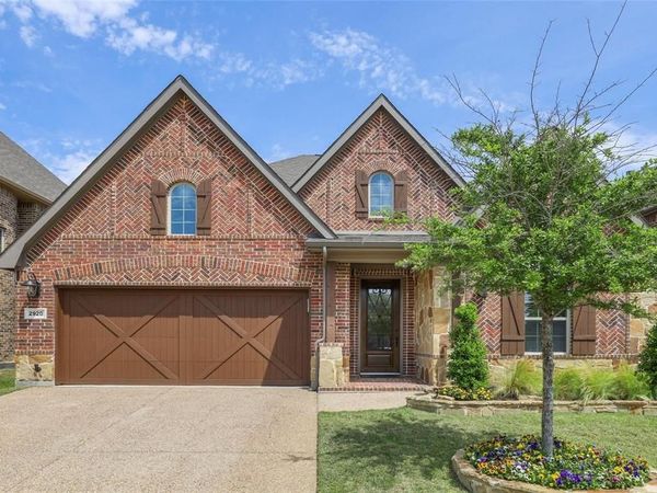2920 Nottingham Court, Trophy Club, TX 76262