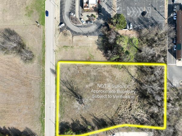 -/+1.43 Ac Coulter Cove, New Albany, MS 38652