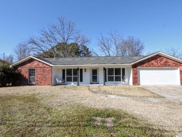 2604 Ewell, Tupelo, MS 38801