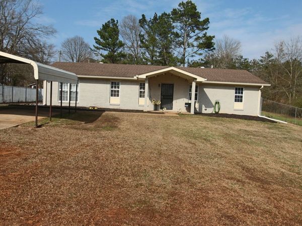 109 Briarwood Circle, Iuka, MS 38852