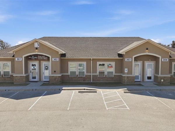 2251 Bagdad RD, Unit 302, Cedar Park, TX 78613