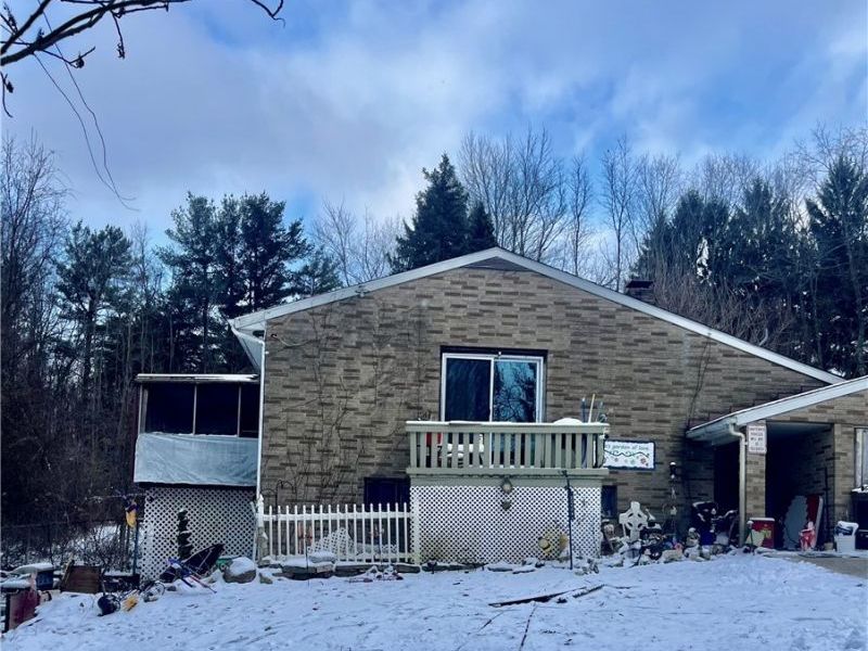 2021 Portage Line Road, Mogadore, OH 44260 Photo 2