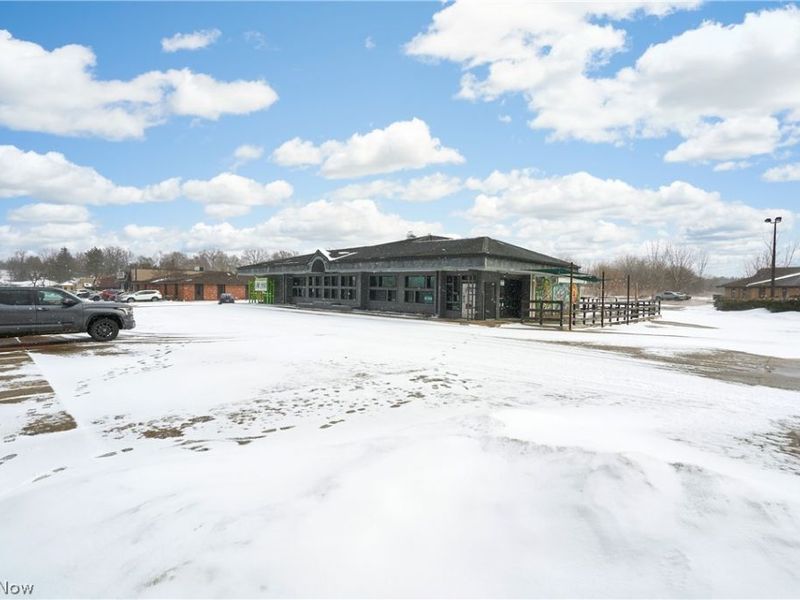 2727 Manchester Road, Akron, OH 44319 Photo 2