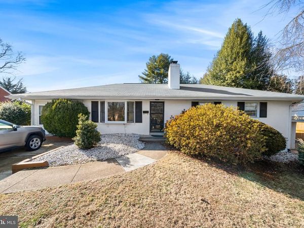 1806 LANSING COURT, MCLEAN, VA 22101