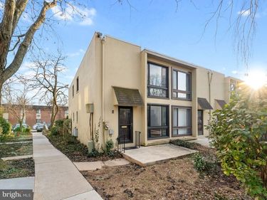 100 E GLENOLDEN AVENUE, Unit T-13, GLENOLDEN, PA 19036