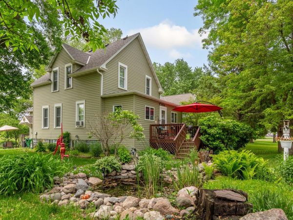 104 S Nicollet Street, Winthrop, MN 55396