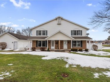 111 Dessie, Henrietta, NY 14586