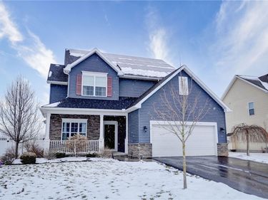 6 Etherington Cres, Churchville, NY 14428