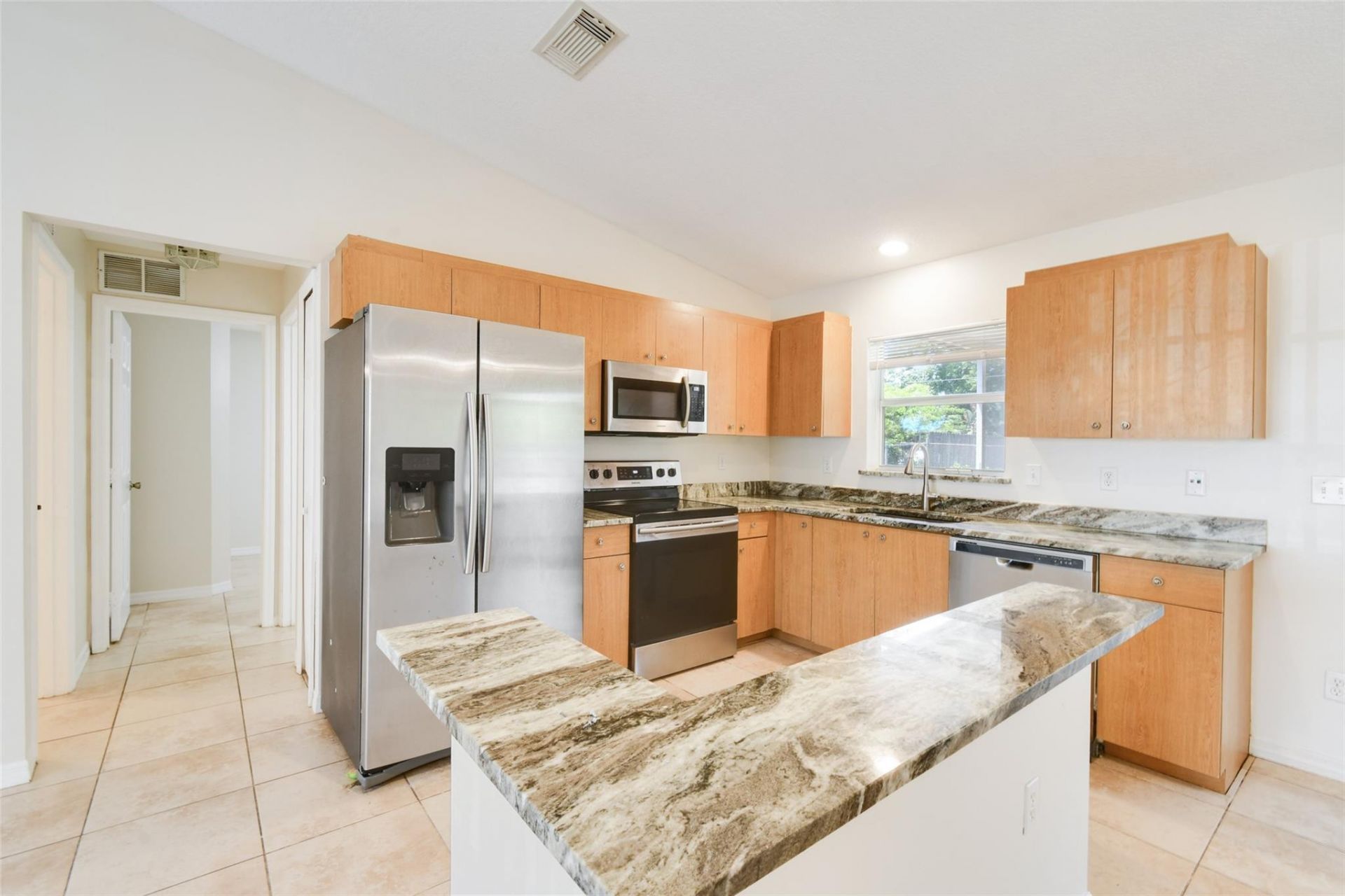 180 NW Friar Street - Sale, Port Saint Lucie, FL 34983 Photo