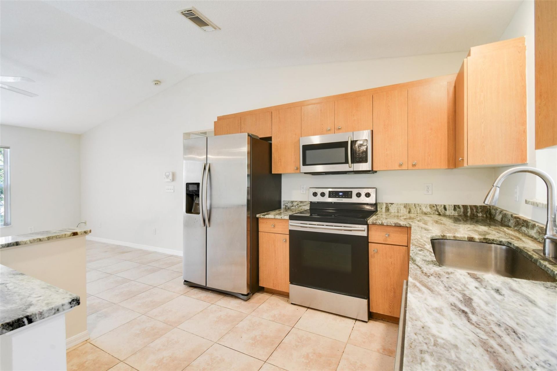 180 NW Friar Street - Sale, Port Saint Lucie, FL 34983 Photo