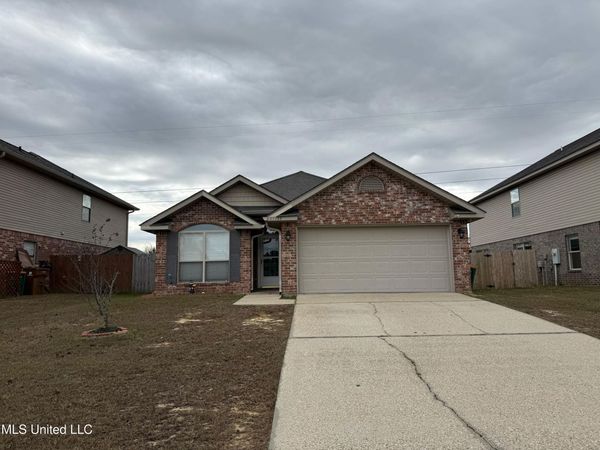 17355 Palm Ridge Drive, D'Iberville, MS 39540