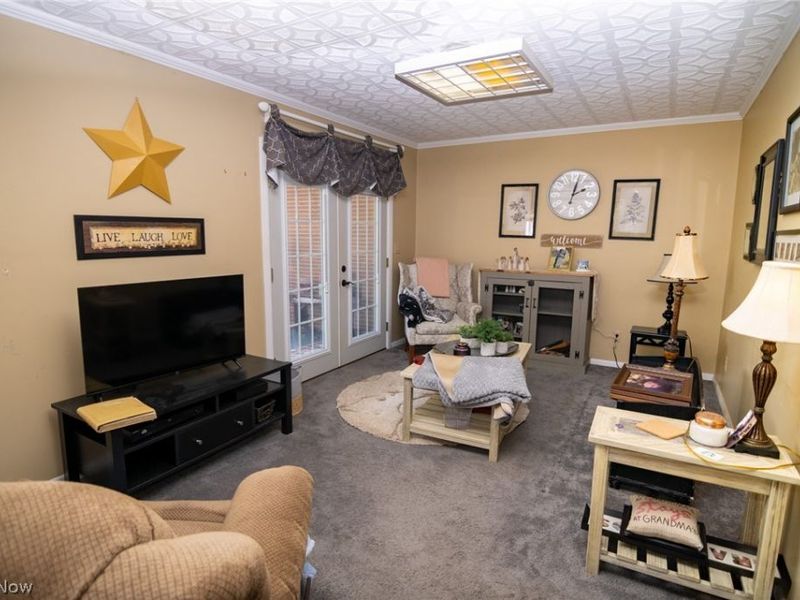 49314 Johnson Drive, Saint Clairsville, OH 43950 Photo 12